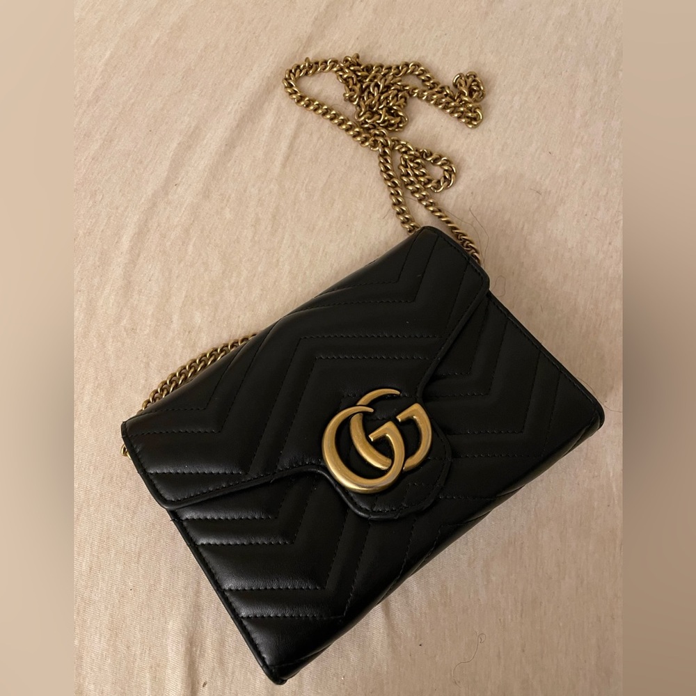 Gucci Marmont leather black crossbody